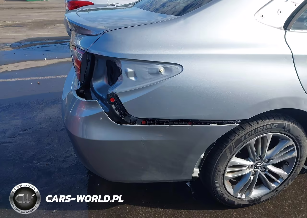 2015 Toyota Camry Se VIN:4T1BF1FK3FU057425 - 18