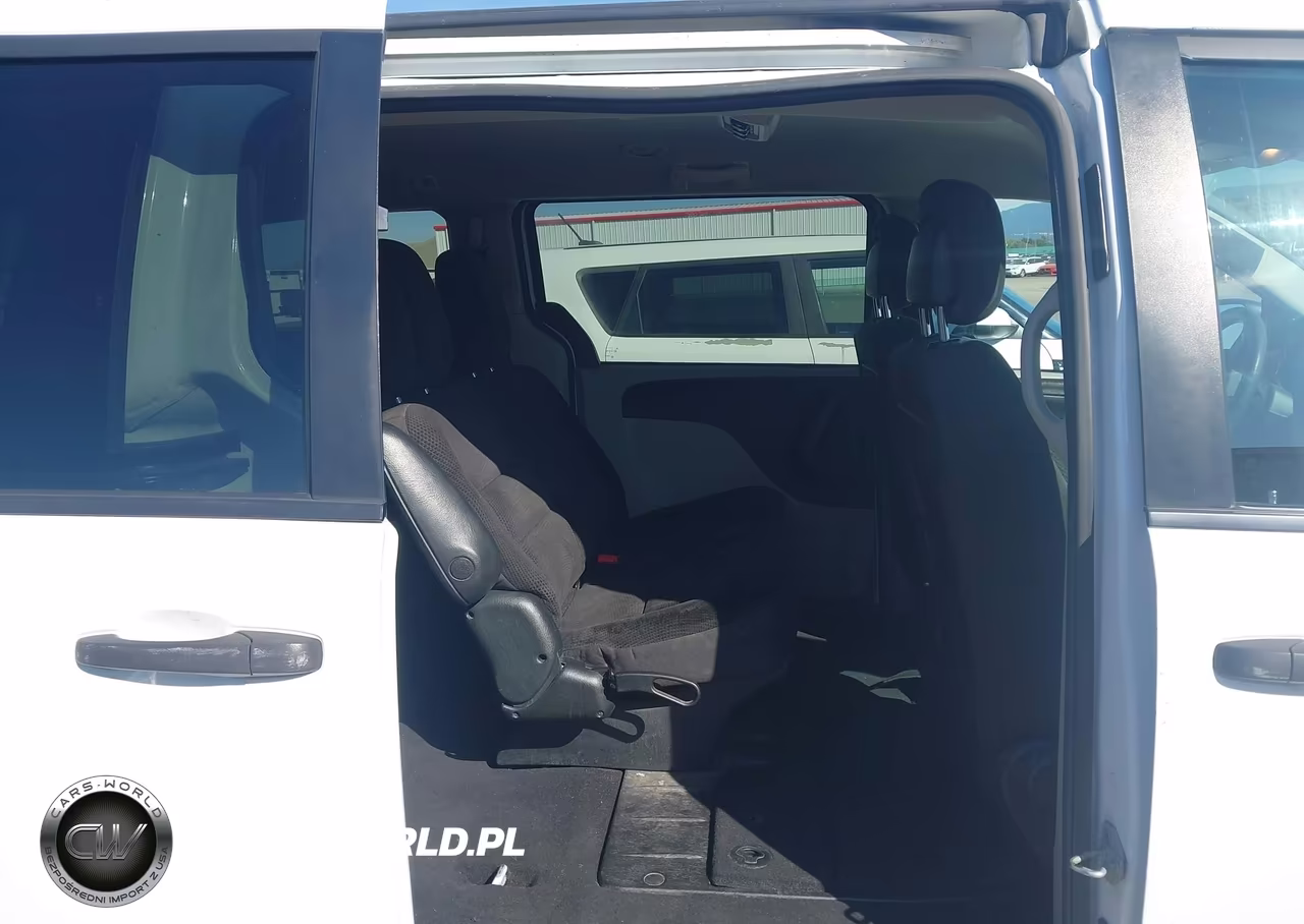 2019 Dodge Grand Caravan Se VIN:2C4RDGBG9KR789112 - 8