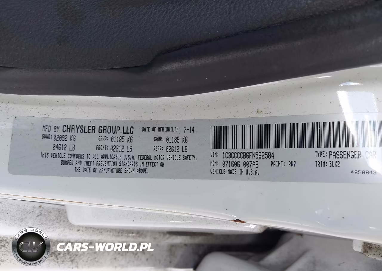 2015 Chrysler 200 C VIN:1C3CCCCB6FN562584 - 9