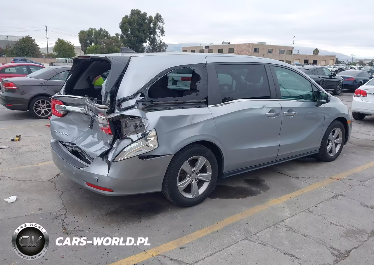 2018 Honda Odyssey Ex-L VIN:5FNRL6H78JB022494 - 4