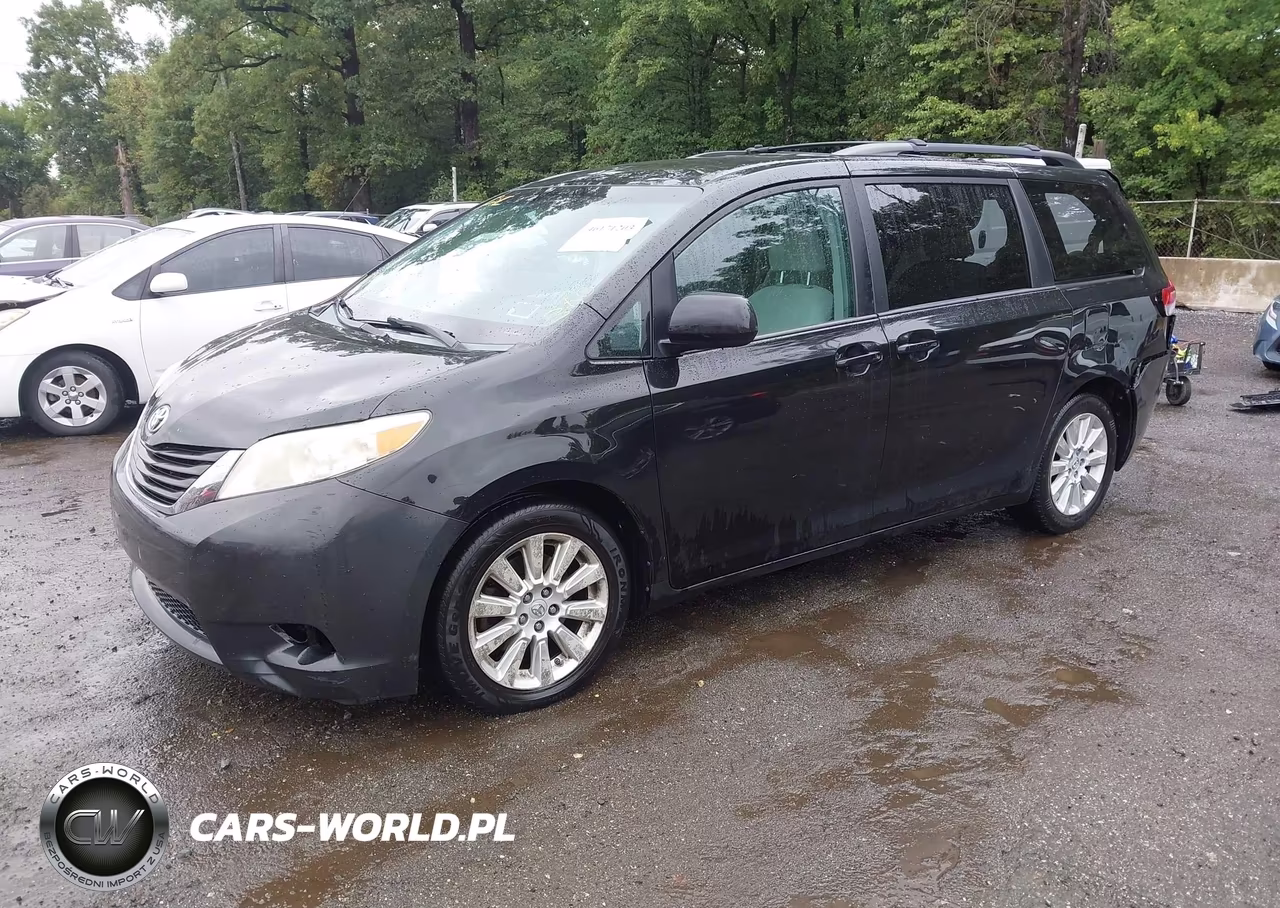 2013 Toyota Sienna Le 7 Passenger VIN:5TDJK3DC6DS058637 - 2