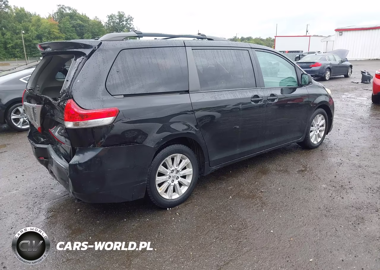 2013 Toyota Sienna Le 7 Passenger VIN:5TDJK3DC6DS058637 - 4