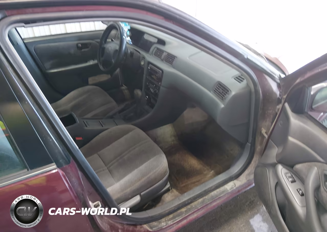1997 Toyota Camry Le VIN:4T1BG22K8VU115407 - 5