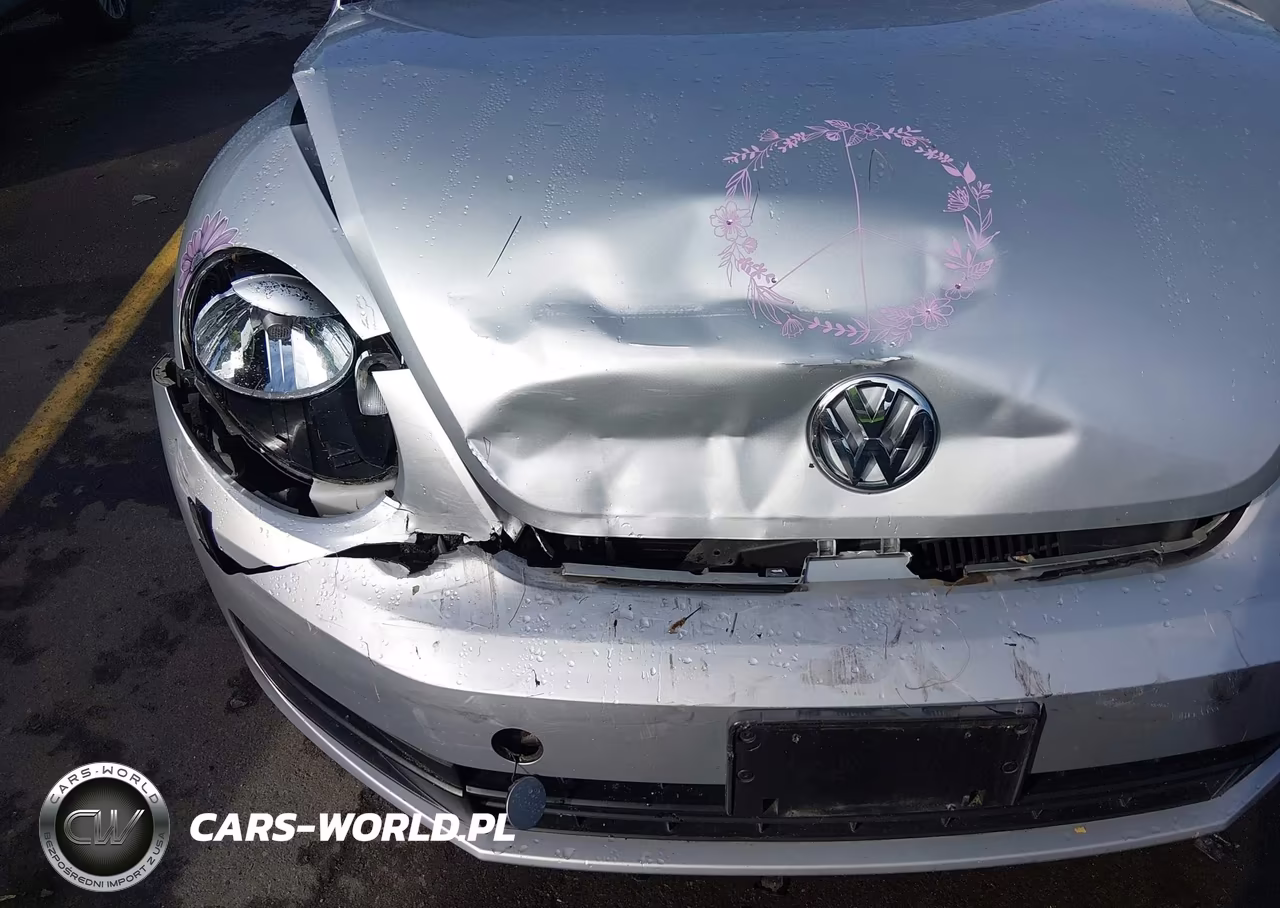 2013 Volkswagen Beetle 2.5L VIN:3VWJP7ATXDM606603 - 6