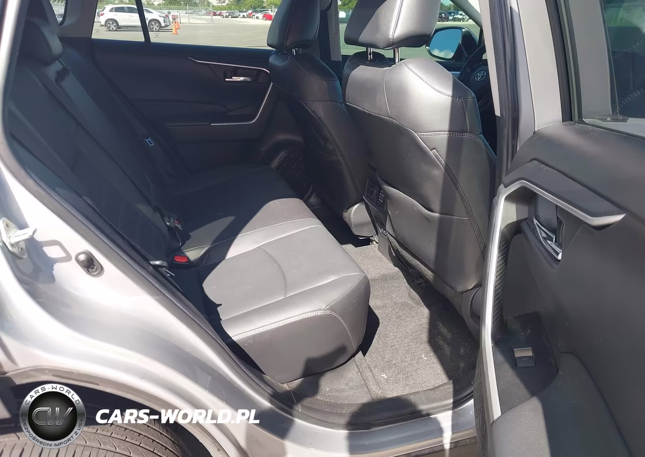 2022 Toyota Rav4 Xle Premium VIN:2T3C1RFV6NW210137 - 8
