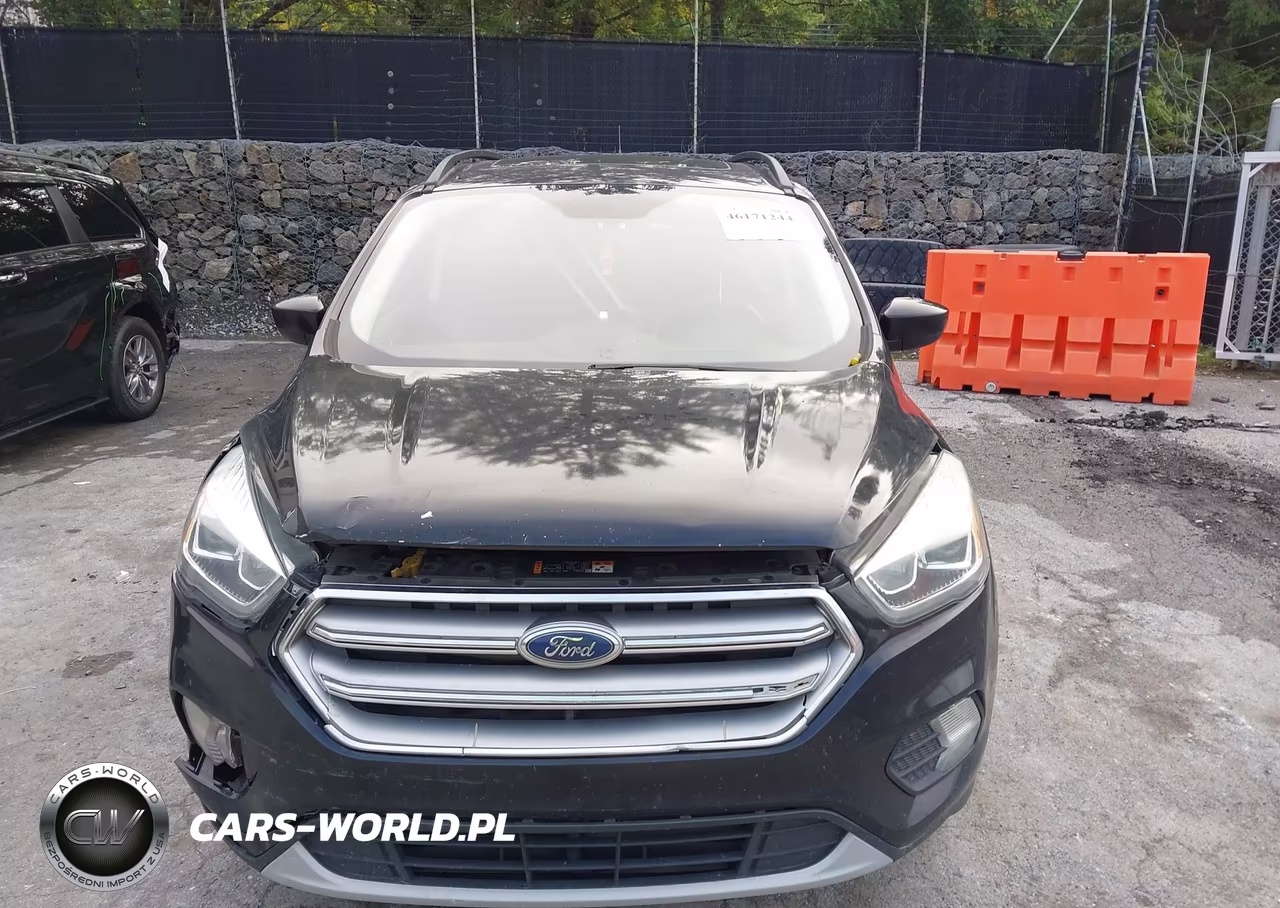 2017 Ford Escape Se VIN:1FMCU9GD4HUB33858 - 6