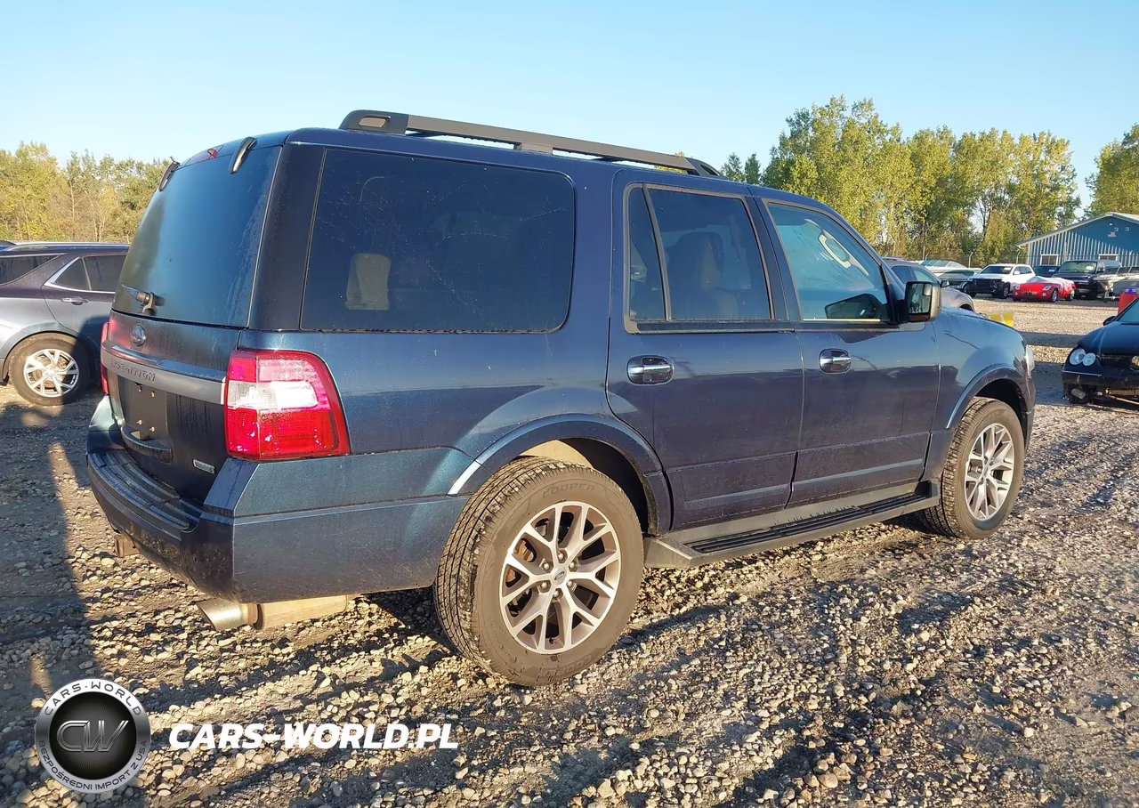 2017 Ford Expedition Xlt VIN:1FMJU1JT7HEA77322 - 4