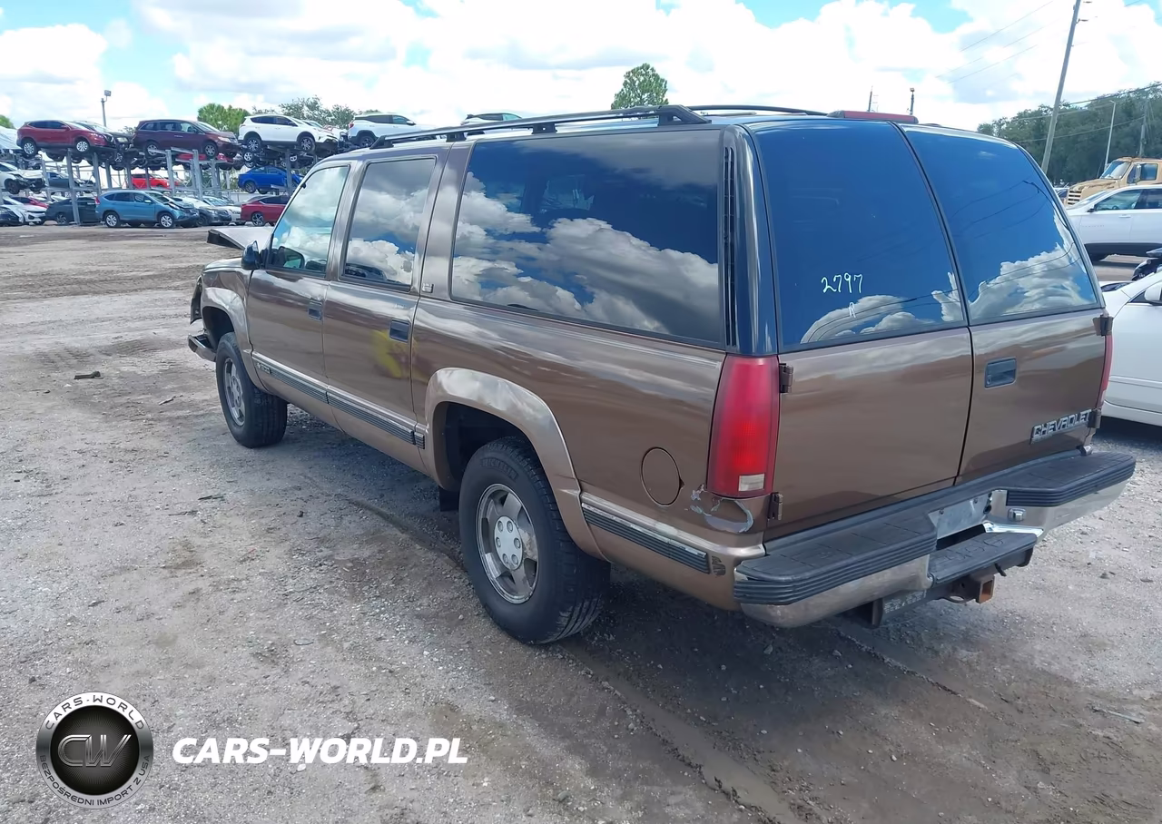 1994 Chevrolet Suburban K1500 VIN:1GNFK16K2RJ428069 - 3