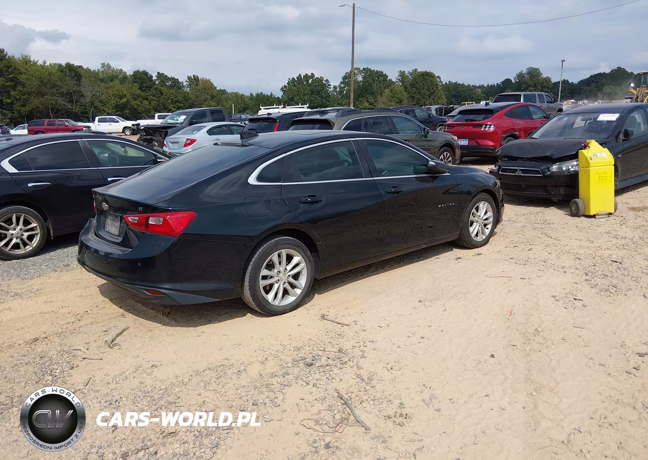 2018 Chevrolet Malibu Lt VIN:1G1ZD5ST4JF266614 - 4