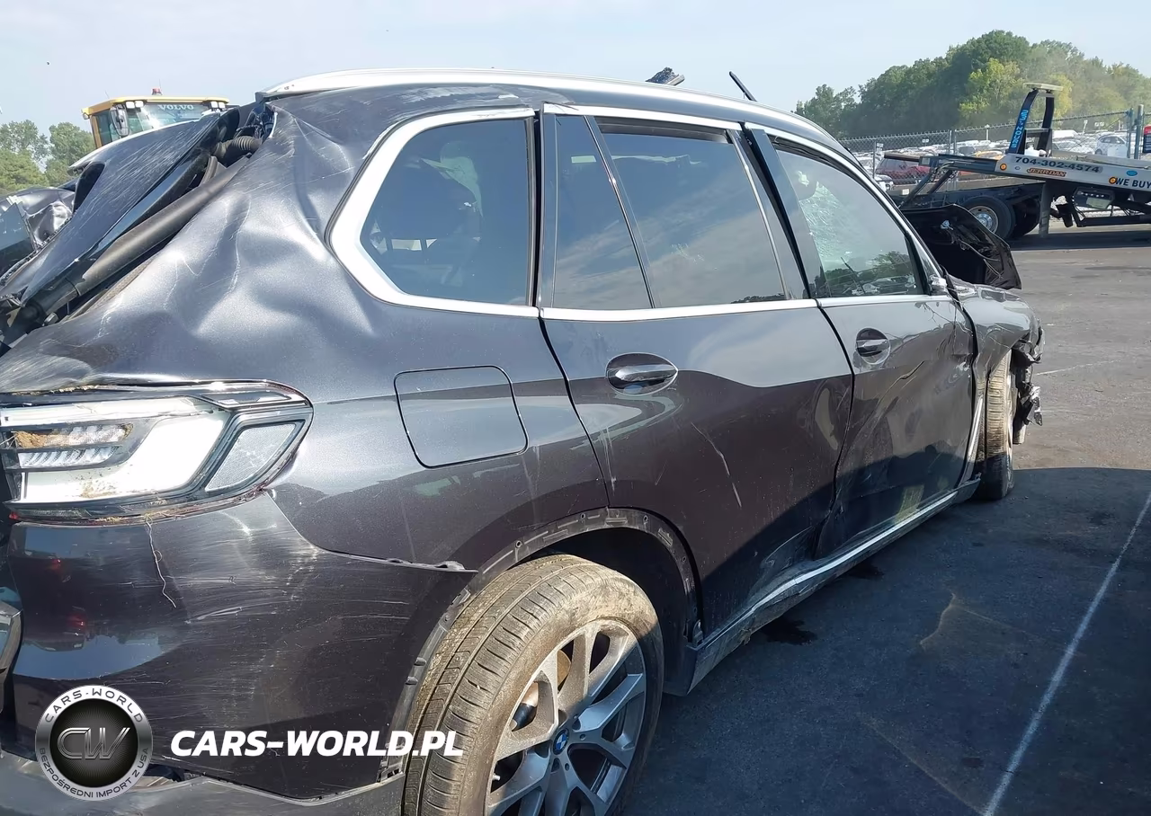 2021 BMW X5 xDrive40I VIN:5UXCR6C05M9G15311 - 11