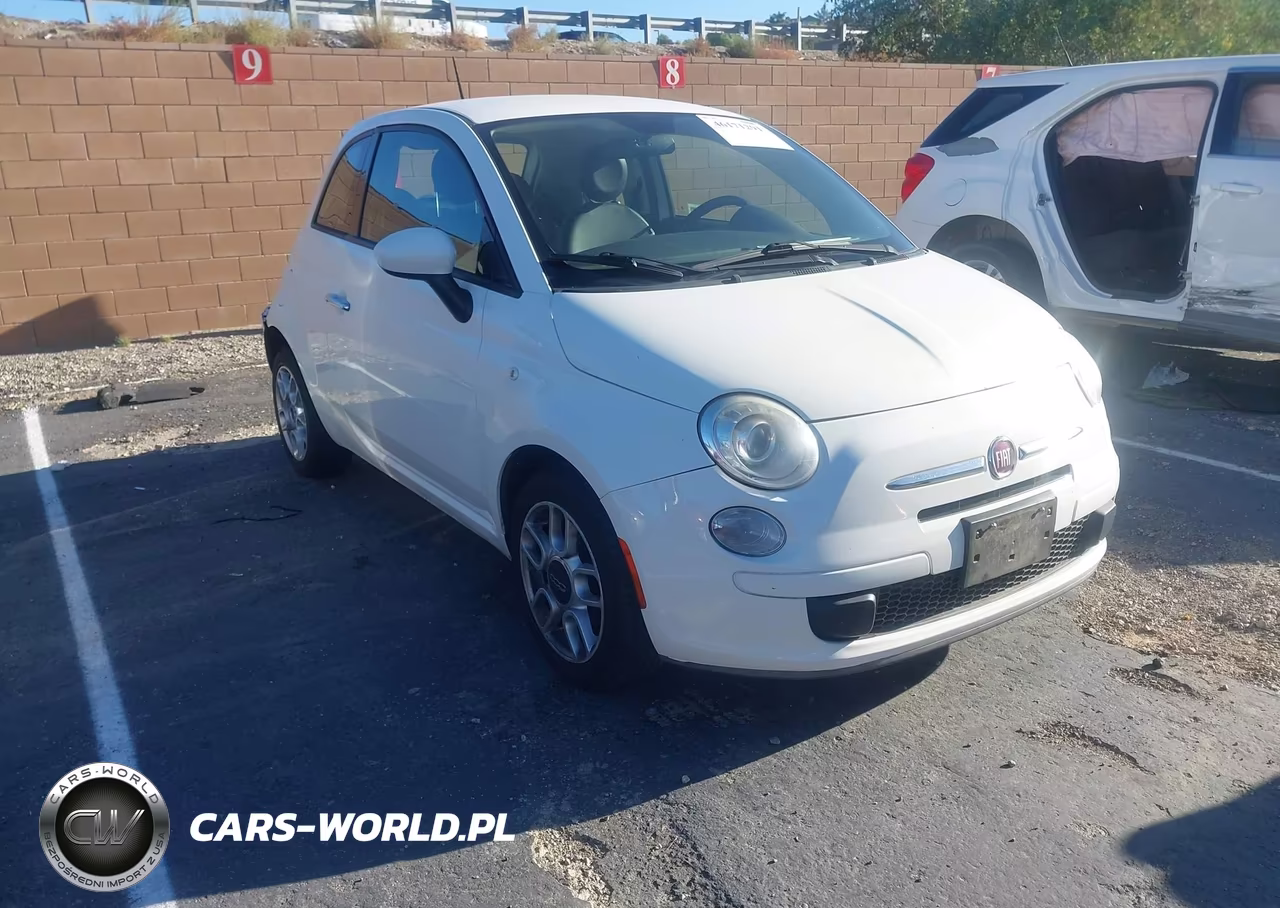 2015 Fiat 500 Pop VIN:3C3CFFAR0FT689825 - 1