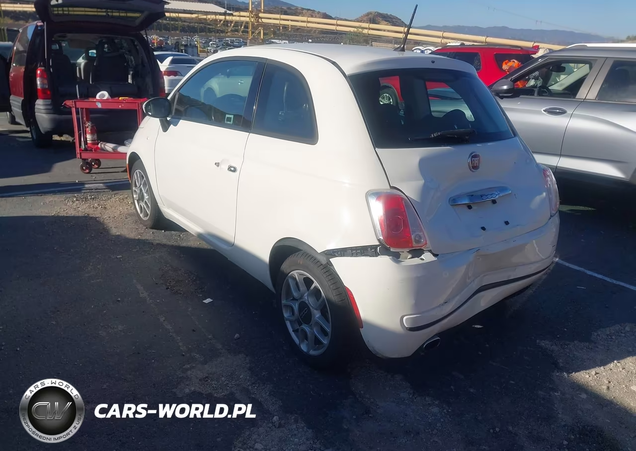 2015 Fiat 500 Pop VIN:3C3CFFAR0FT689825 - 3
