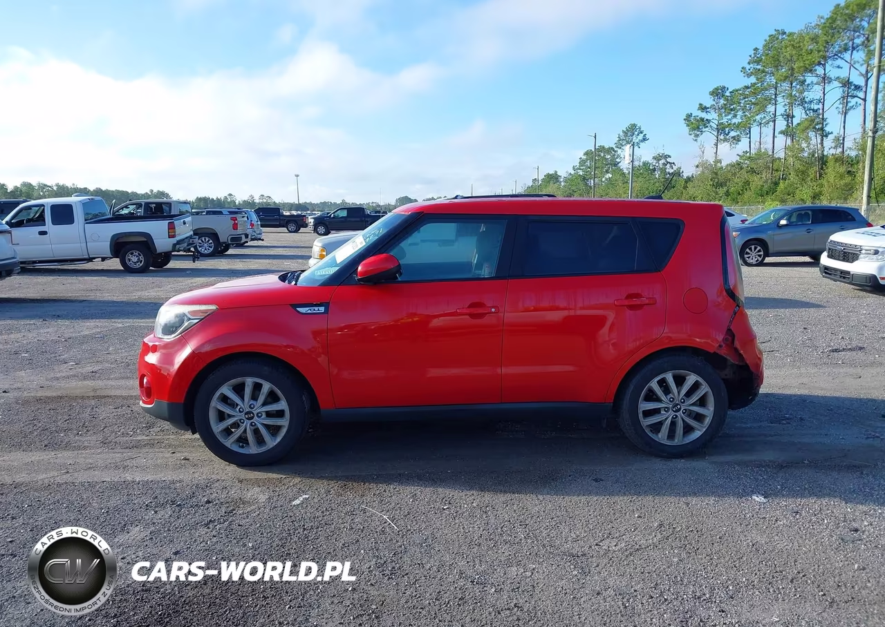 2018 Kia Soul + VIN:KNDJP3A54J7509271 - 13