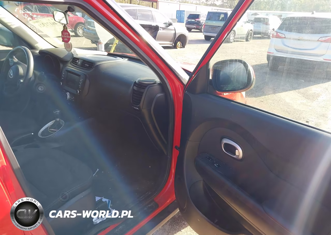 2018 Kia Soul + VIN:KNDJP3A54J7509271 - 5