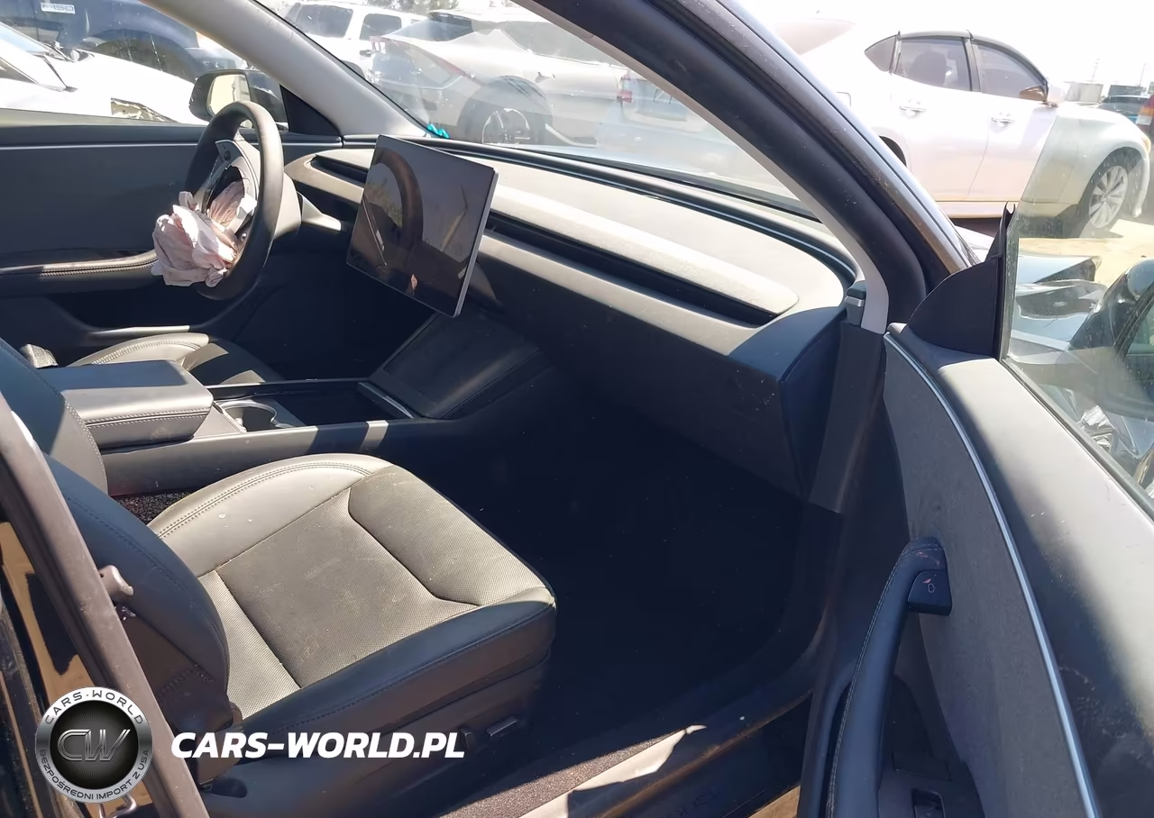 2025 Tesla Model 3 Long Range Rear-Wheel Drive-Standard Rear-Wheel Drive VIN:5YJ3E1EA5SF980920 - 5