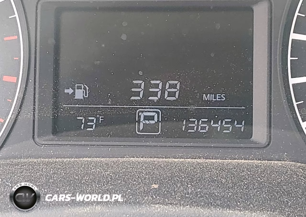 2015 Nissan Sentra S VIN:3N1AB7AP3FY304251 - 15