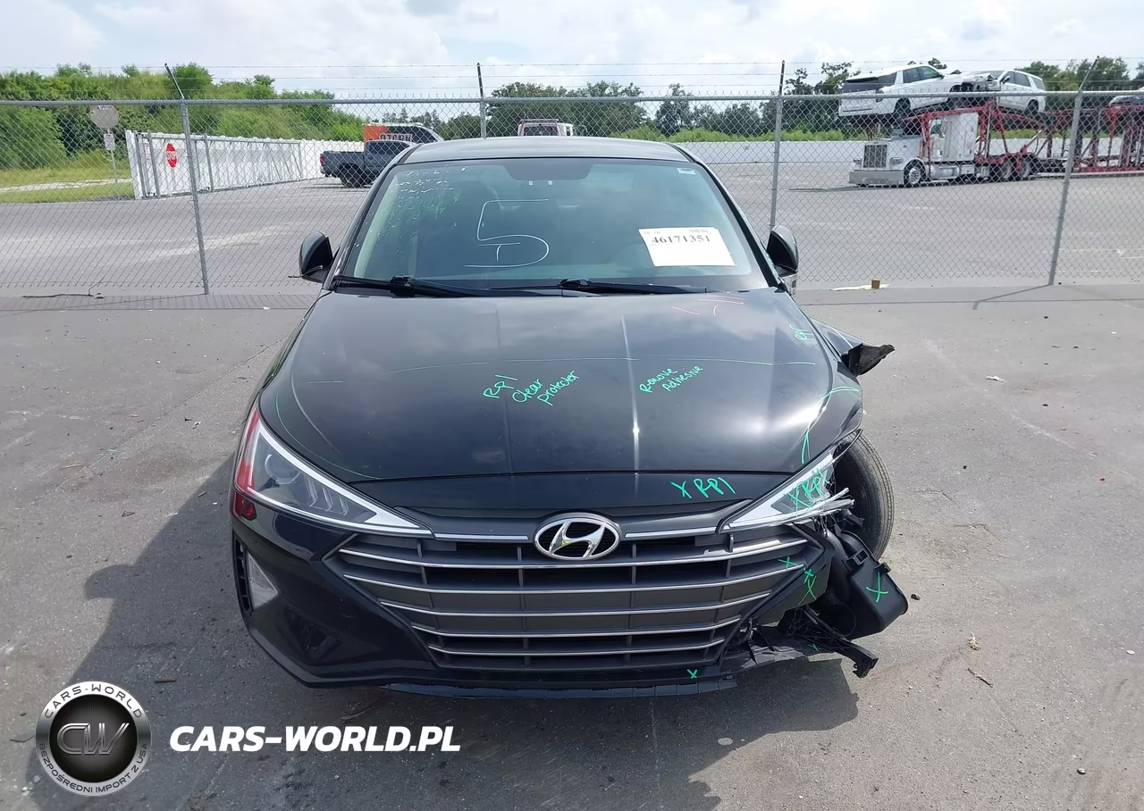 2019 Hyundai Elantra Se VIN:KMHD74LF7KU818918 - 12