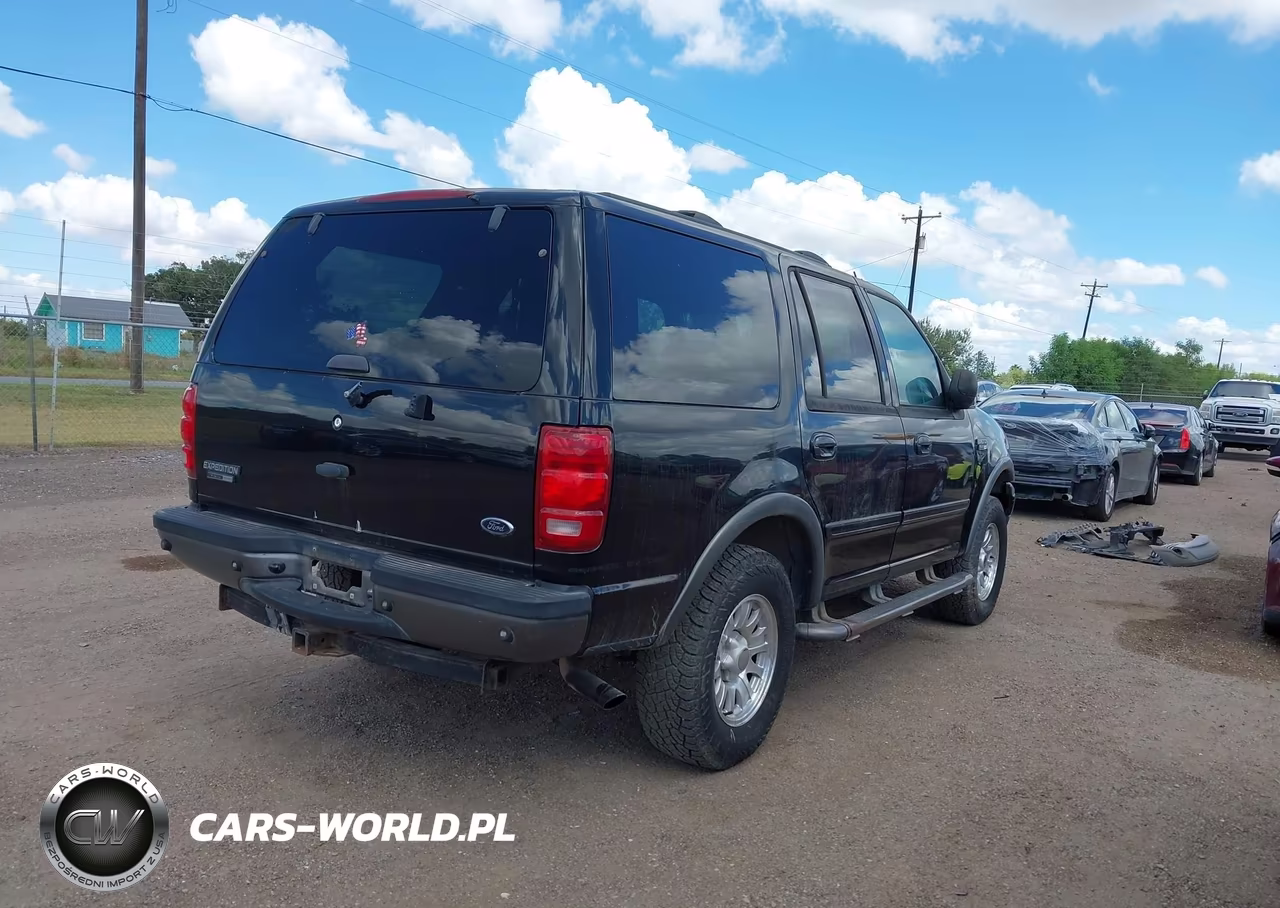 2002 Ford Expedition Xlt VIN:1FMFU16L62LA58360 - 4