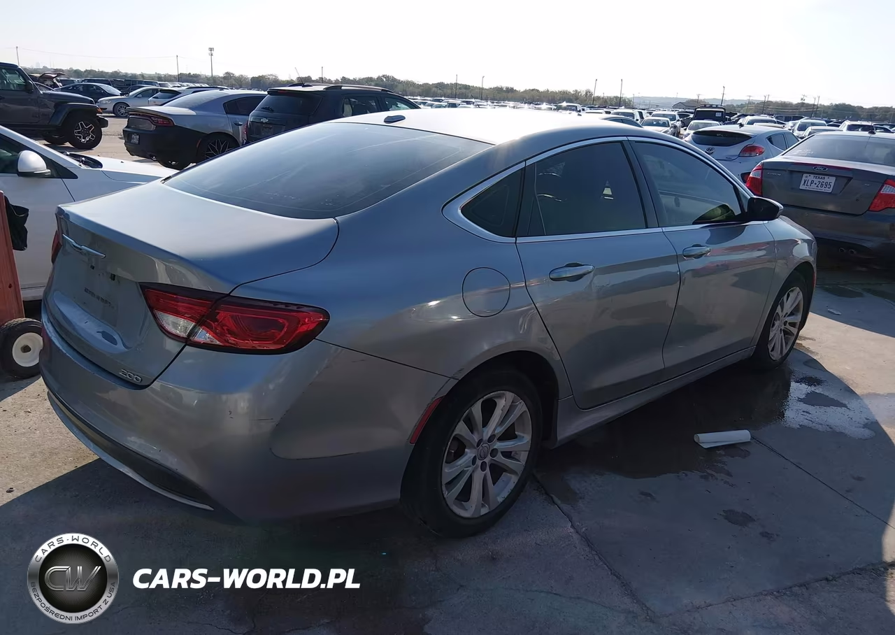 2015 Chrysler 200 Limited VIN:1C3CCCAB5FN503772 - 4