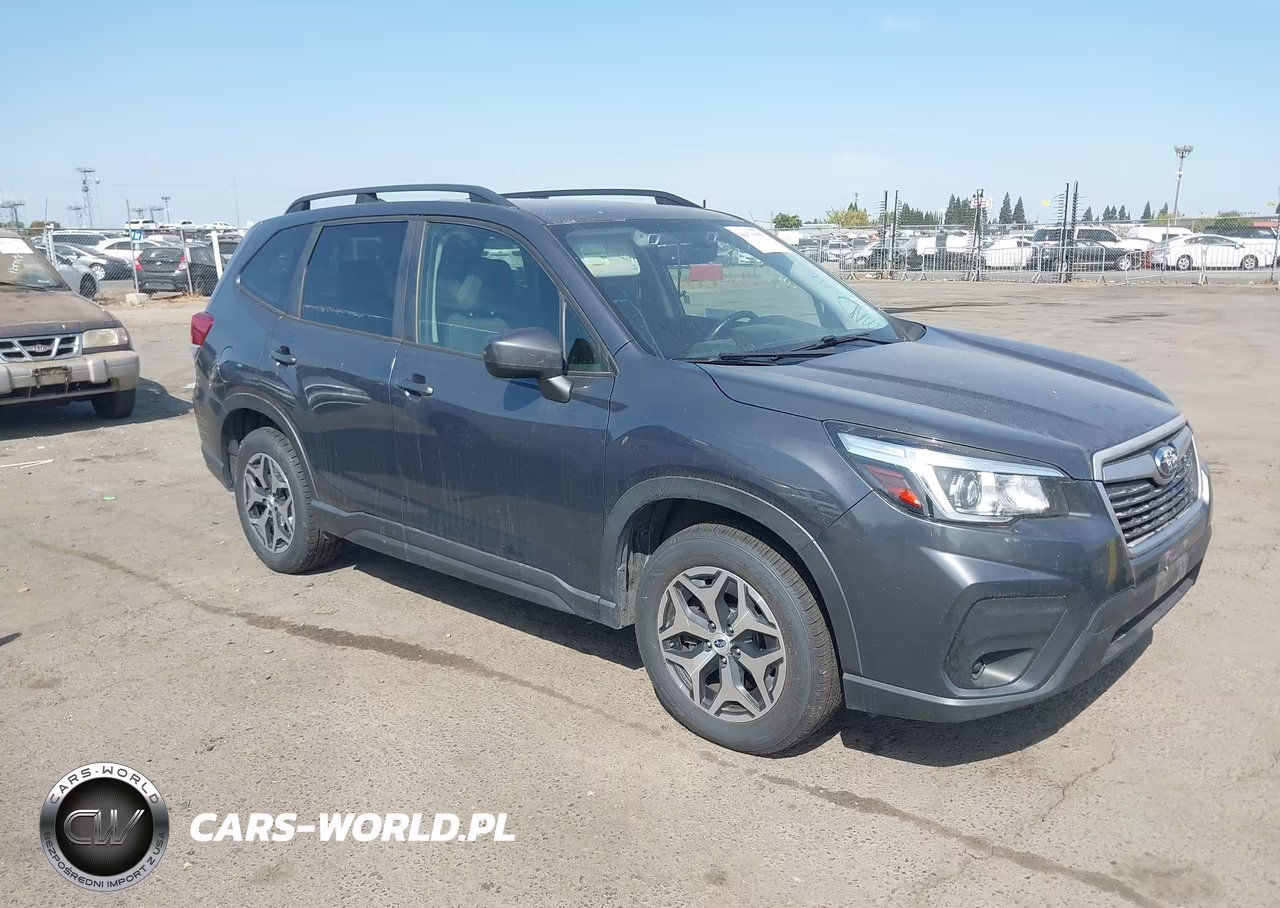 2020 Subaru Forester Premium VIN:JF2SKAJC1LH502363 - 1