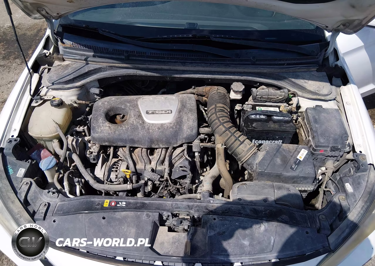 2018 Hyundai Elantra Sport VIN:KMHD04LB4JU575021 - 9