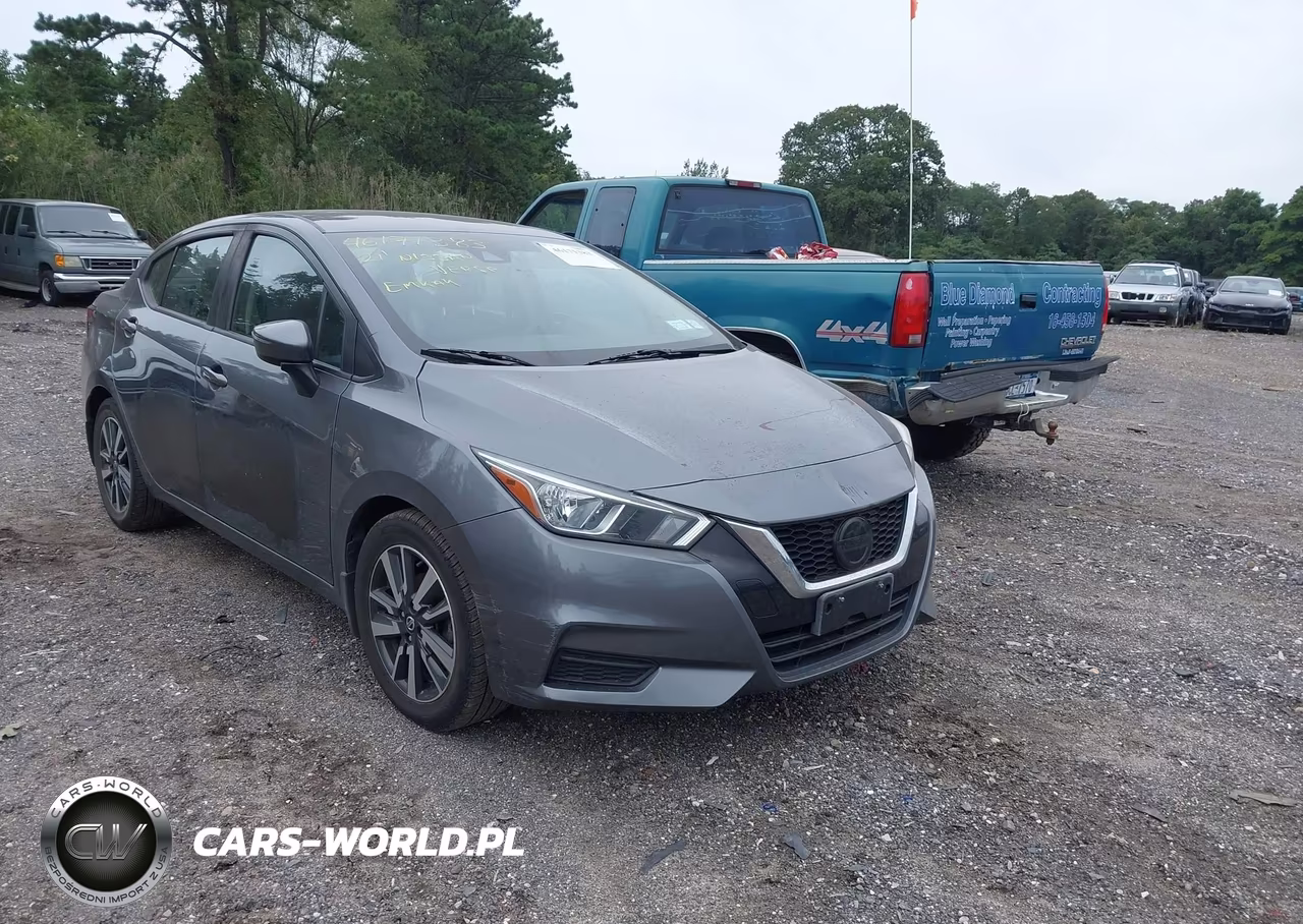 2021 Nissan Versa Sv
