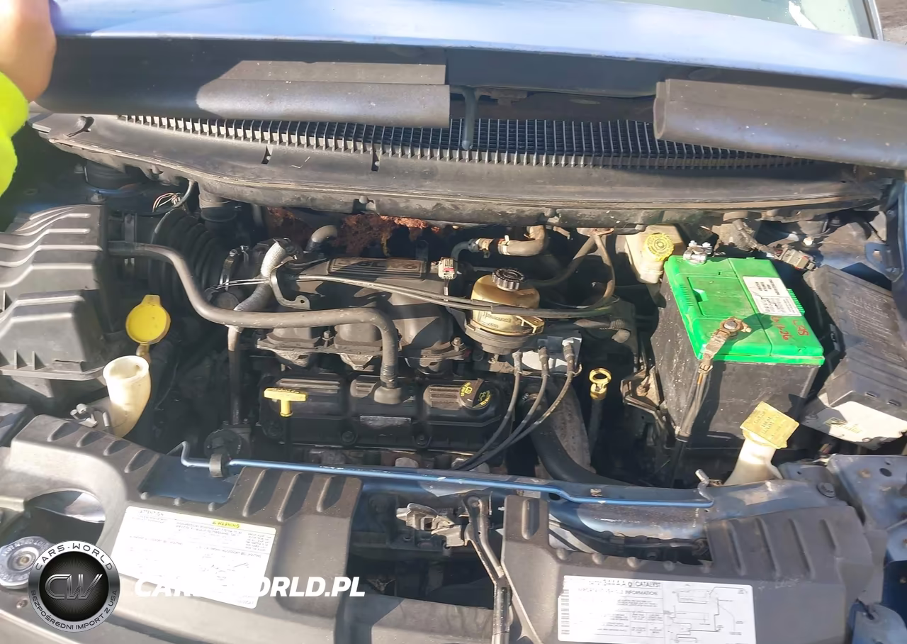 2005 Dodge Grand Caravan Sxt VIN:2D4GP44L95R282113 - 10