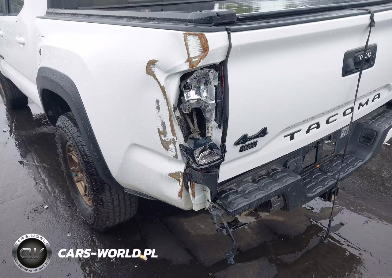 2023 Toyota Tacoma Trail Edition VIN:3TMCZ5AN5PM615211 - 19