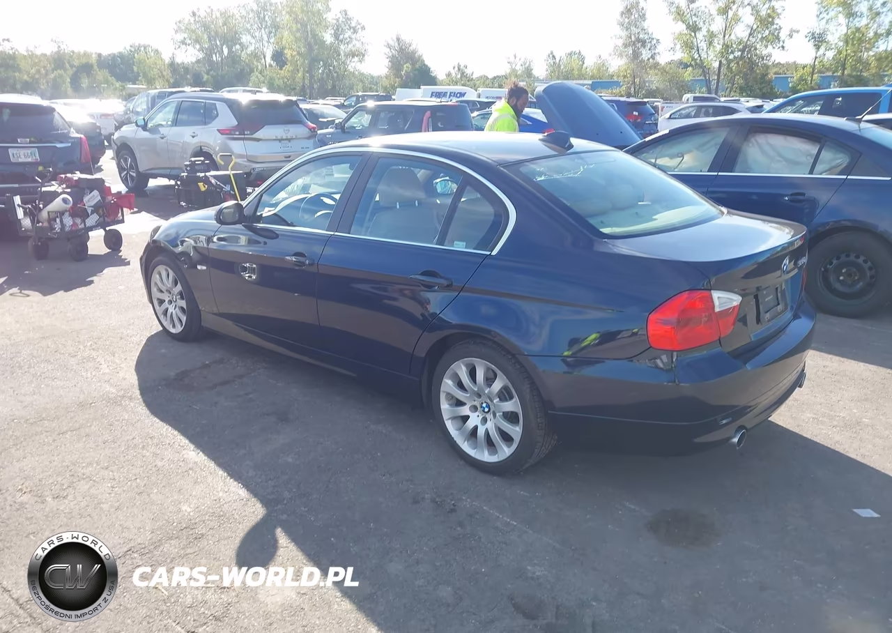2008 BMW 335I VIN:WBAVB73508KY64656 - 3