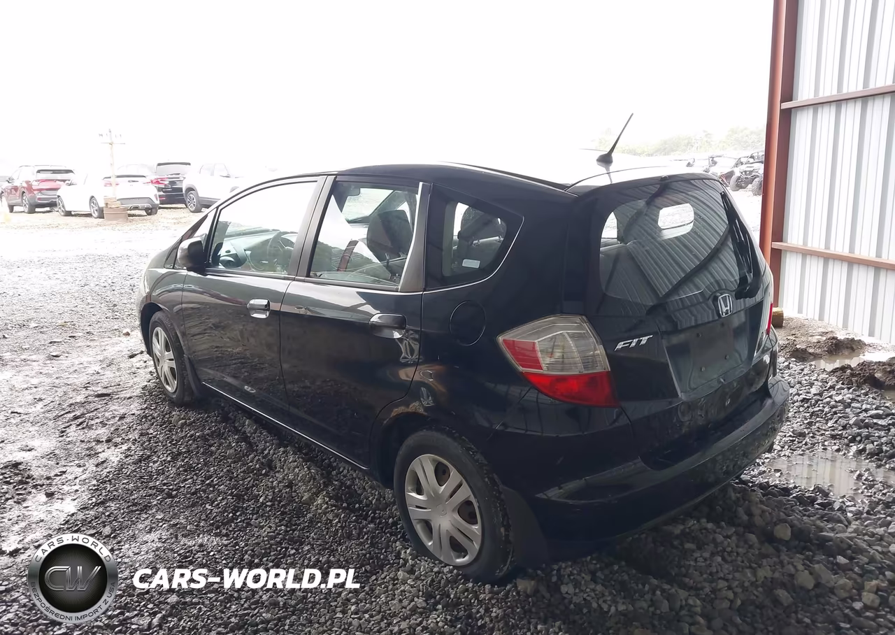 2009 Honda Fit VIN:JHMGE87299S061093 - 3