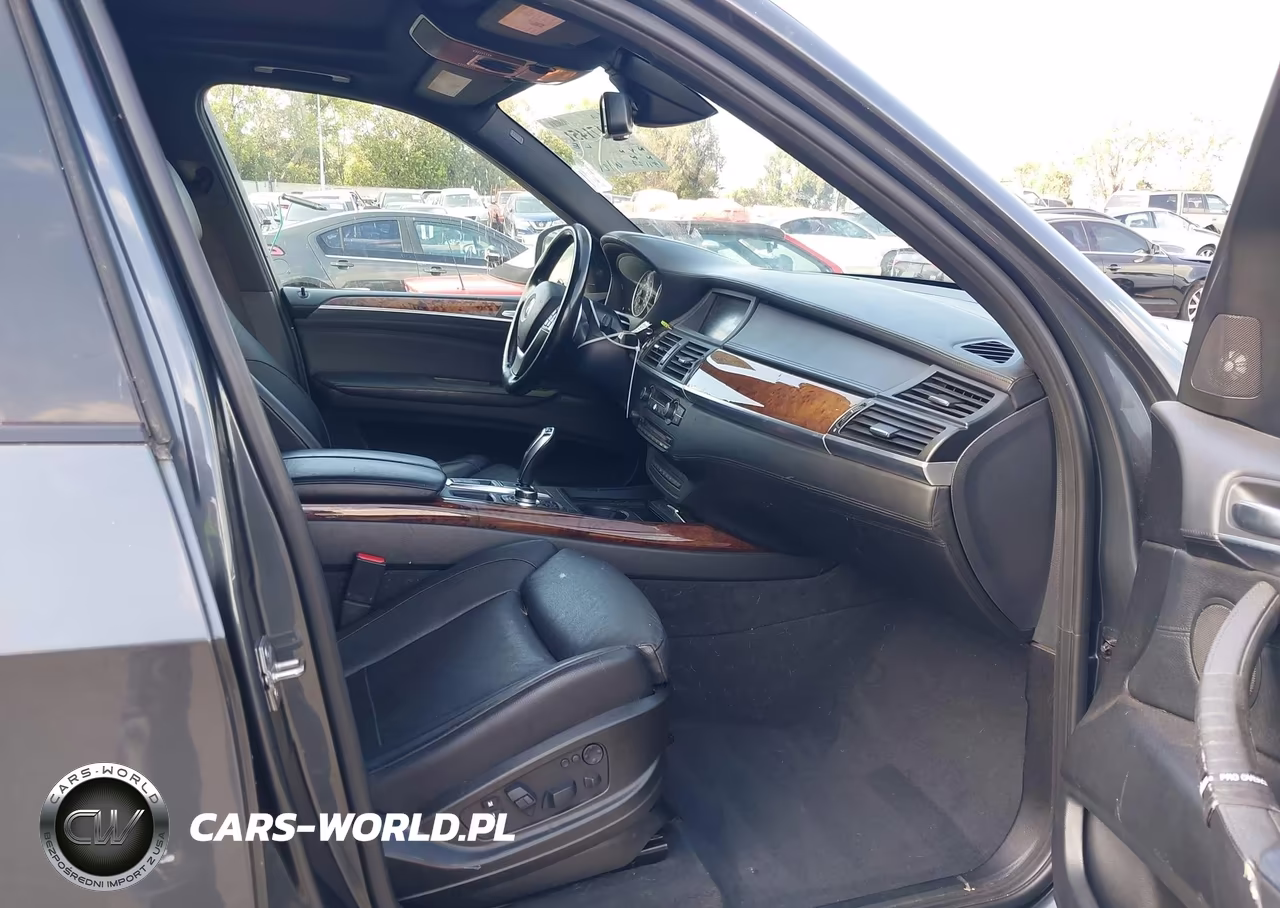 2013 BMW X5 xDrive50I VIN:5UXZV8C58DL898655 - 5