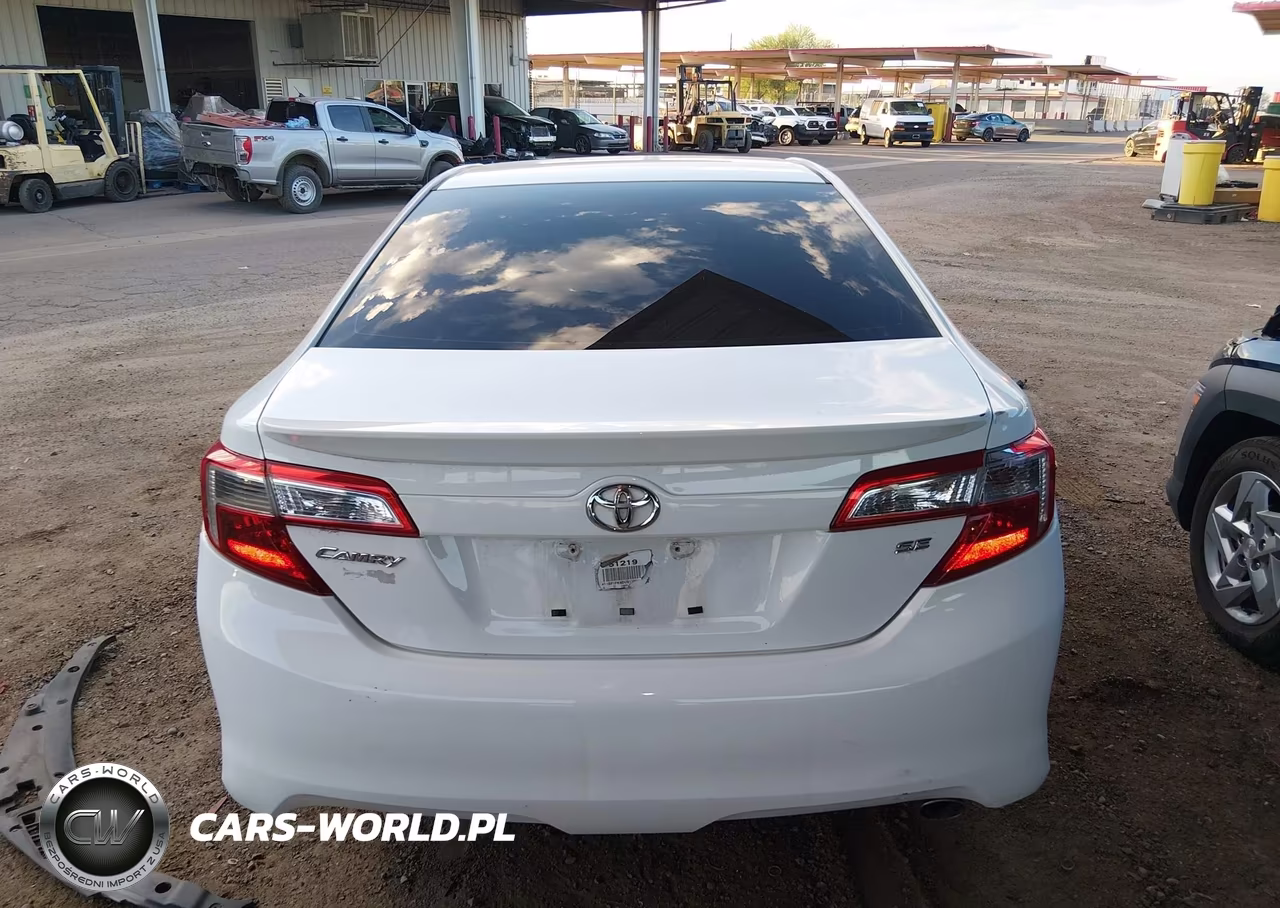 2013 Toyota Camry Se VIN:4T1BF1FK6DU211834 - 16