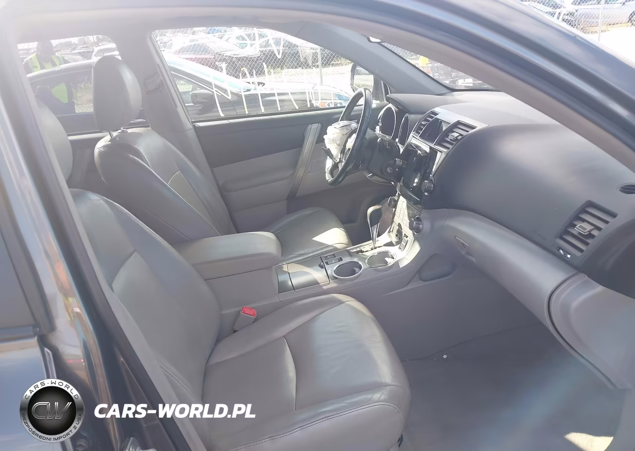 2010 Toyota Highlander Se V6 VIN:5TDJK3EH8AS035284 - 5