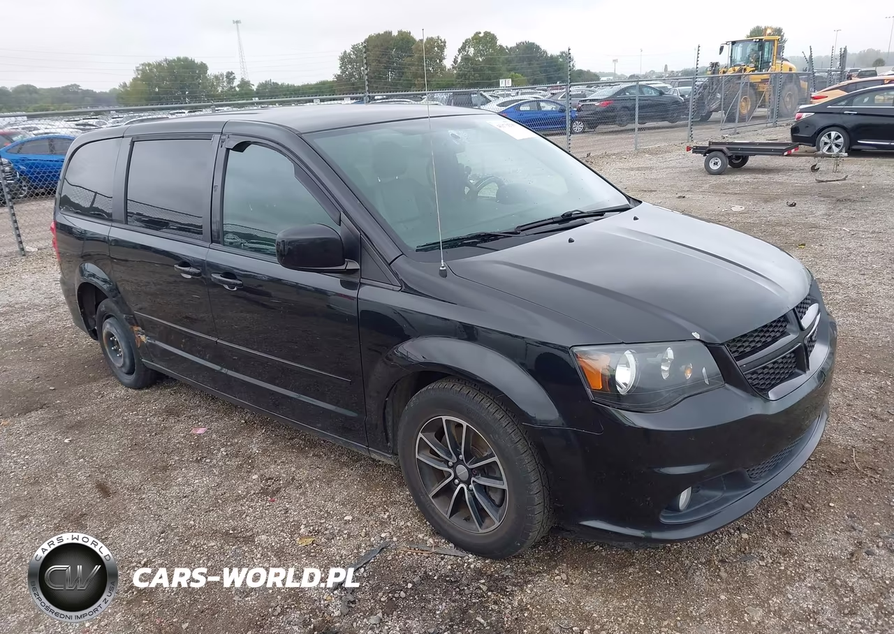 2015 Dodge Grand Caravan R-T