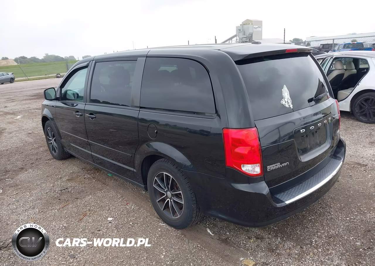 2015 Dodge Grand Caravan R-T VIN:2C4RDGEG0FR555622 - 3