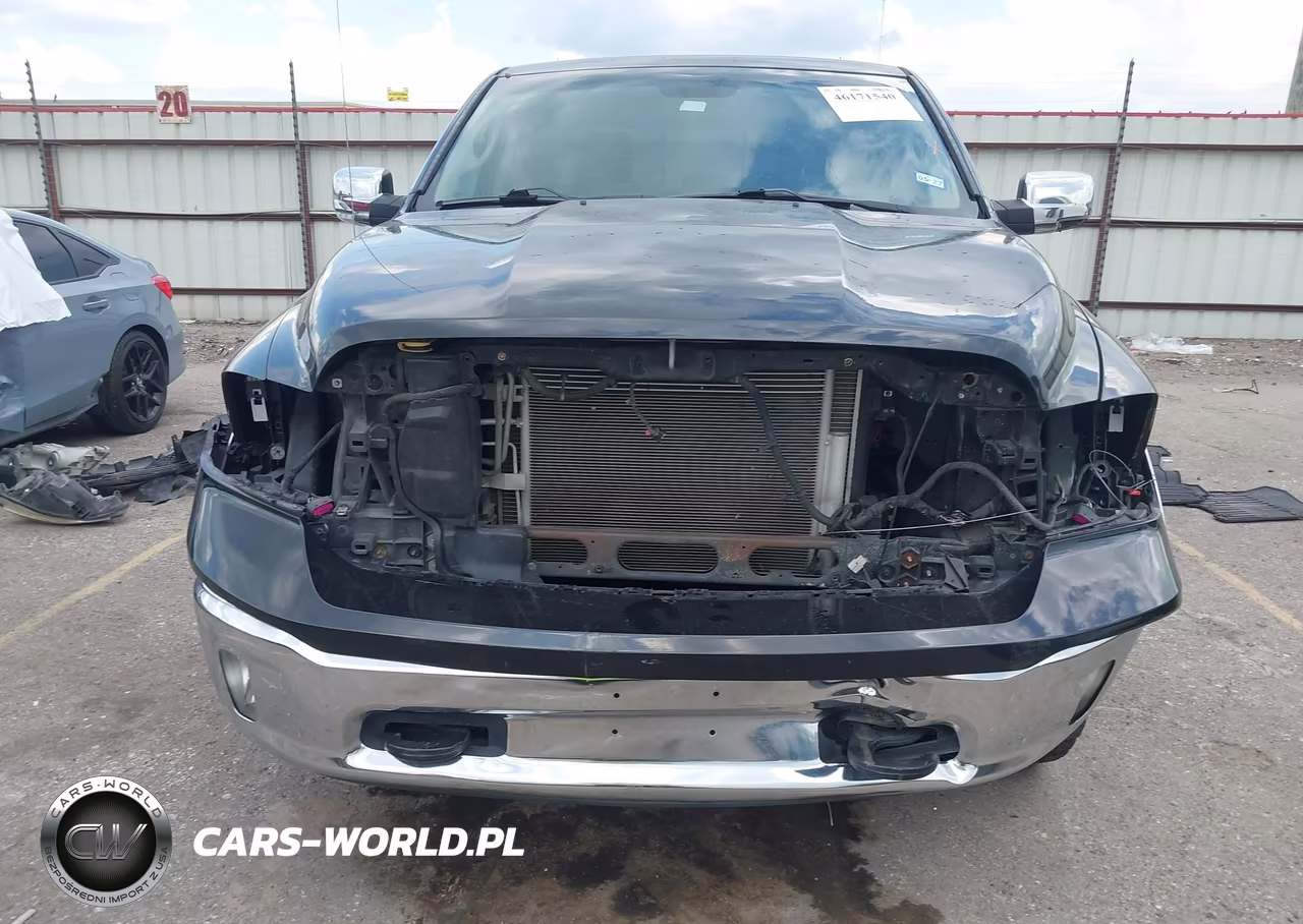 2016 Ram 1500 Laramie VIN:1C6RR7NT7GS386849 - 13