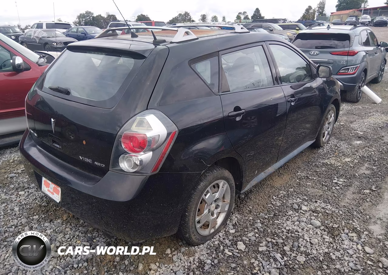 2009 Pontiac Vibe VIN:5Y2SM670X9Z413350 - 4