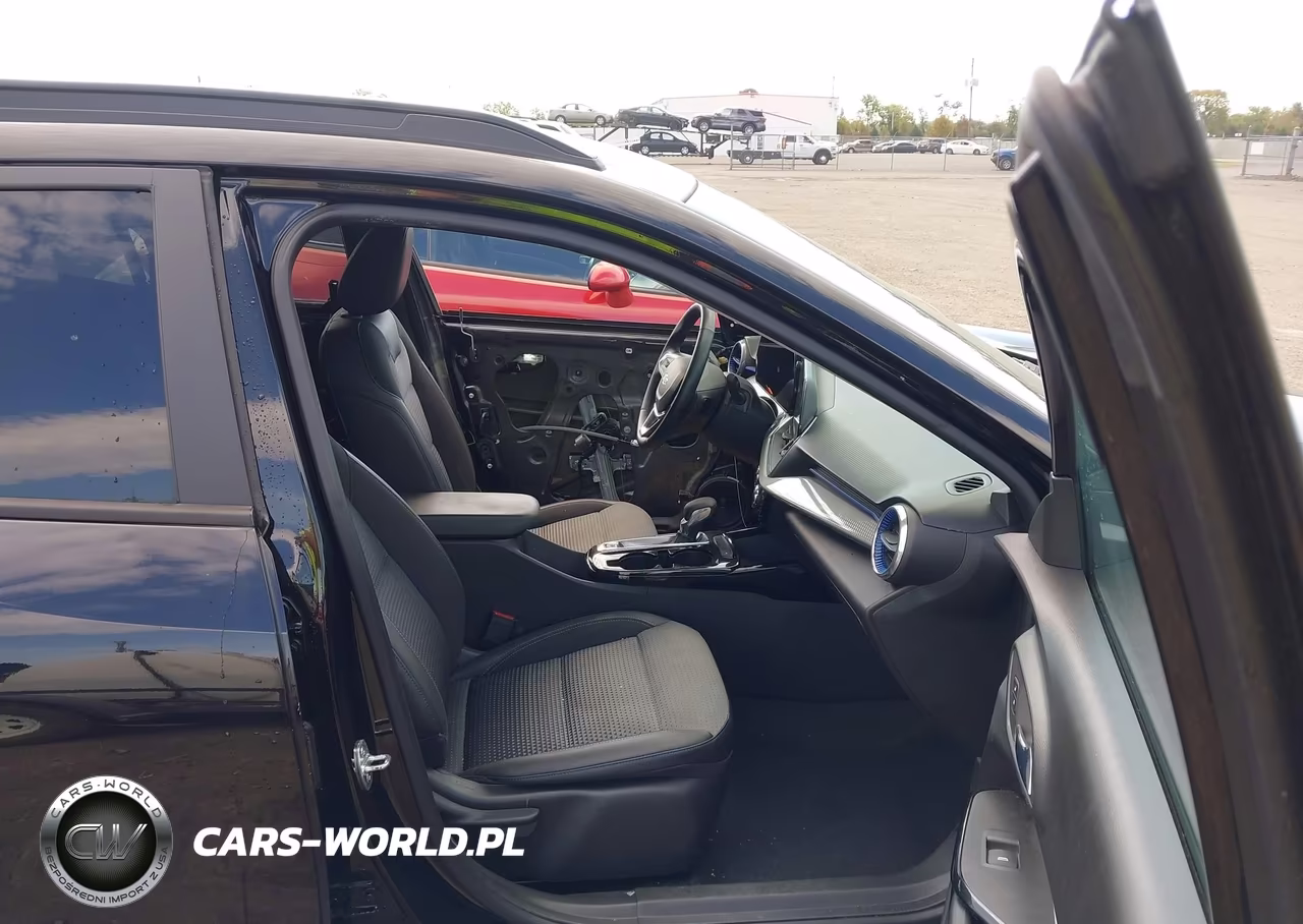 2024 Chevrolet Trax Fwd Lt VIN:KL77LHE2XRC058091 - 5