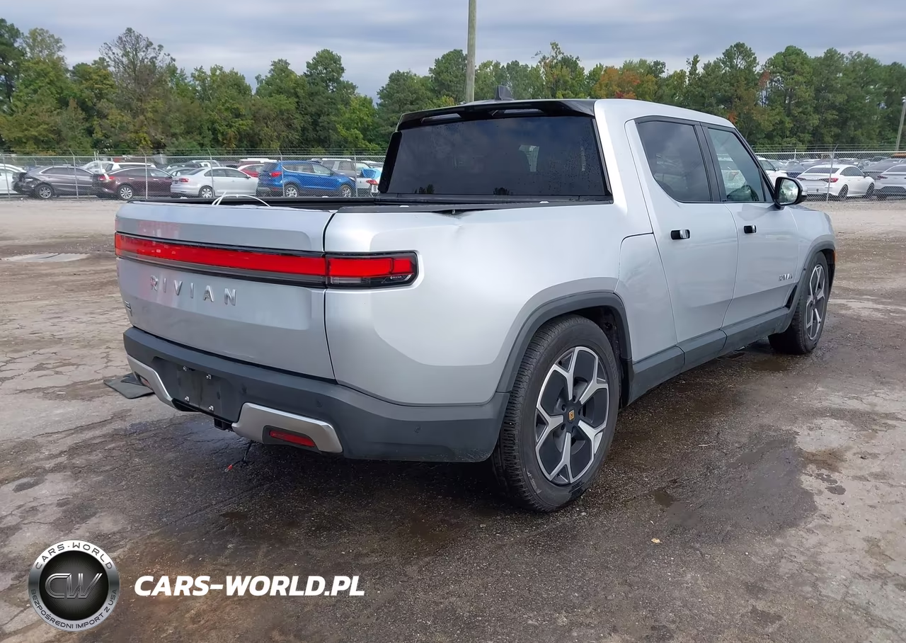 2023 Rivian R1T Adventure-Adventure Dual Motor Large Pack-Adventure Dual Motor Max Pack VIN:7FCTGBAA2PN026859 - 4