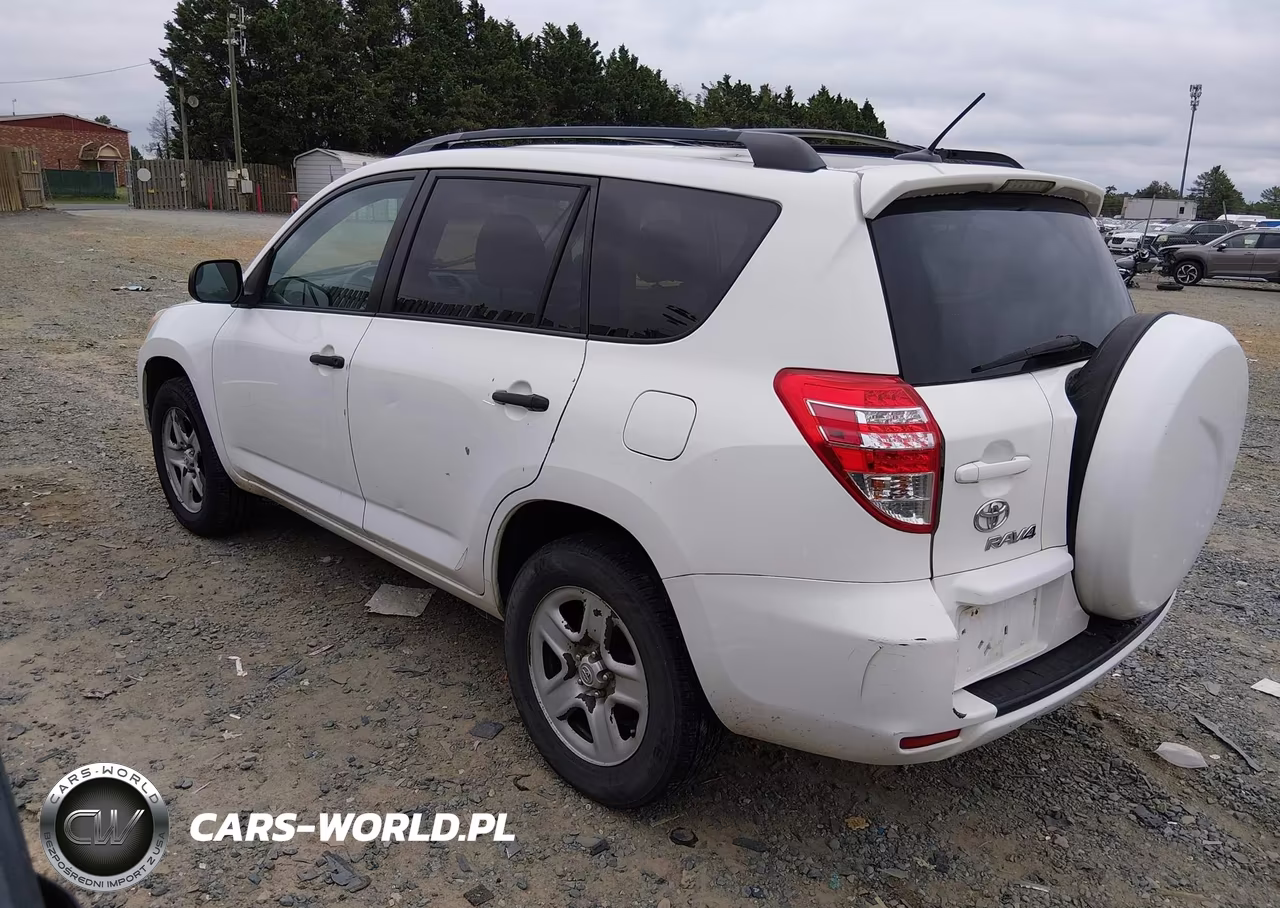 2011 Toyota Rav4 VIN:2T3ZF4DV4BW080579 - 3