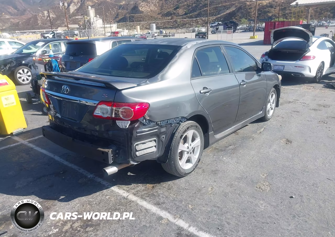 2012 Toyota Corolla S VIN:2T1BU4EE7CC770263 - 4