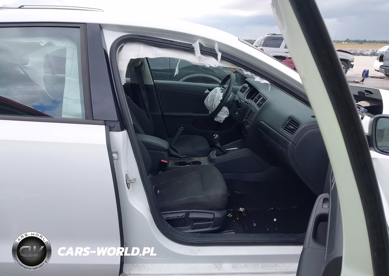 2016 Volkswagen Jetta 1.4T S VIN:3VW167AJ0GM385079 - 5