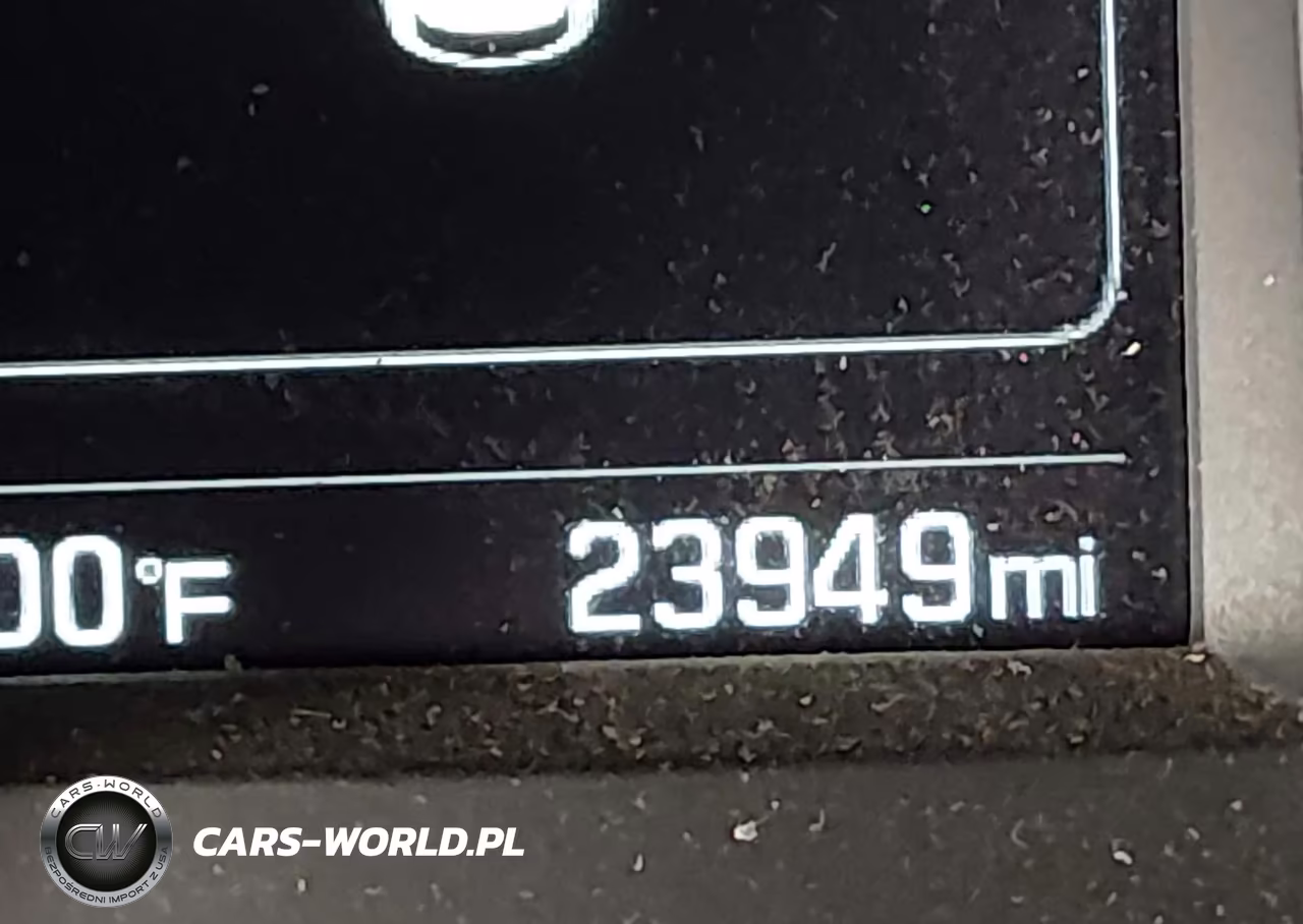 2018 Hyundai Santa Fe Sport 2.4L VIN:5XYZU3LB8JG542579 - 16