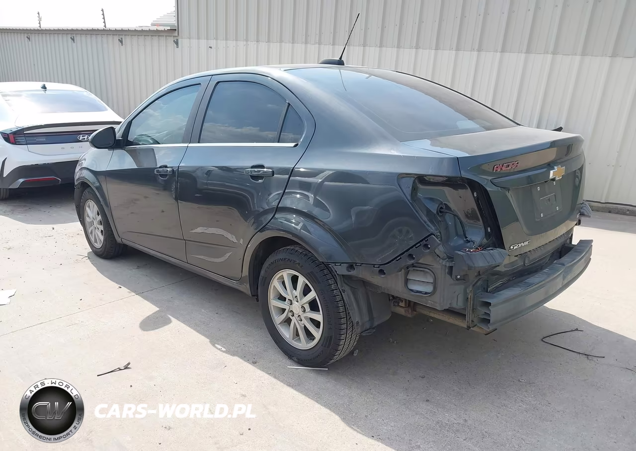 2019 Chevrolet Sonic Lt Auto VIN:1G1JD5SB7K4101349 - 3