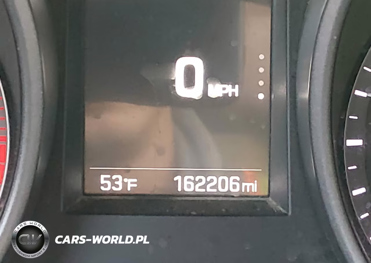 2018 Hyundai Santa Fe Sport 2.4L VIN:5XYZUDLB5JG511604 - 15