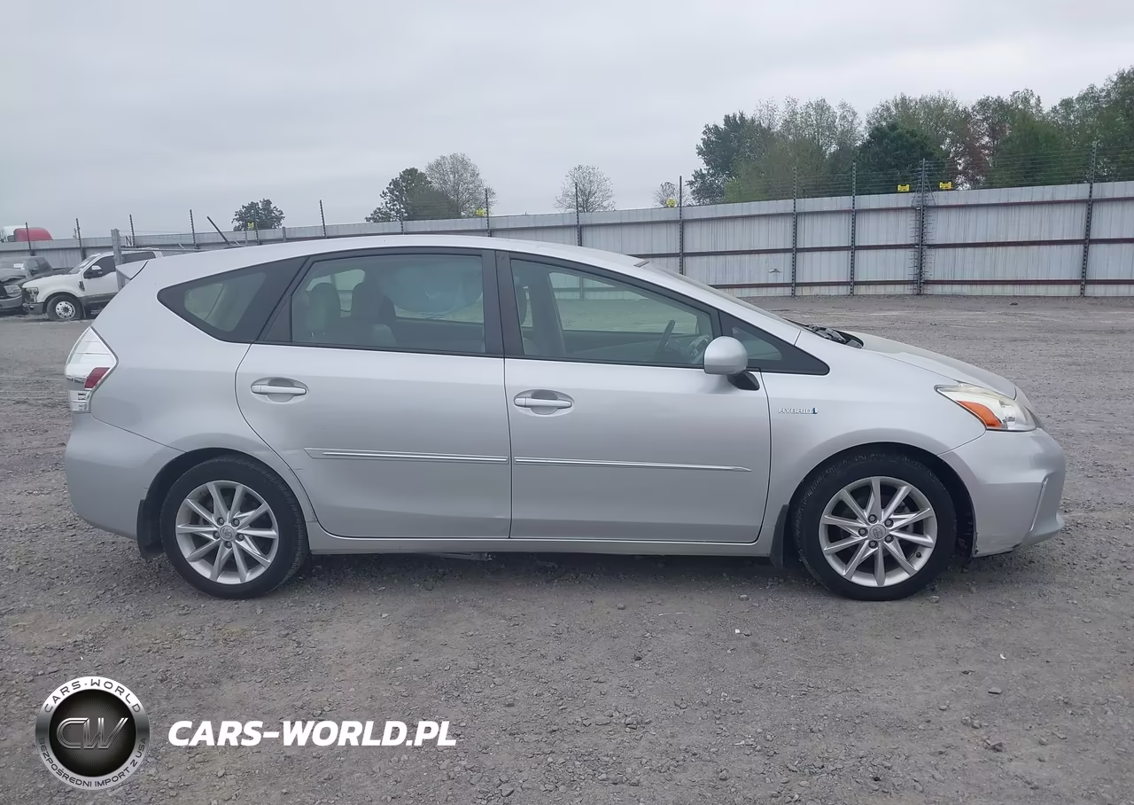 2014 Toyota Prius V Five VIN:JTDZN3EU3EJ003921 - 13