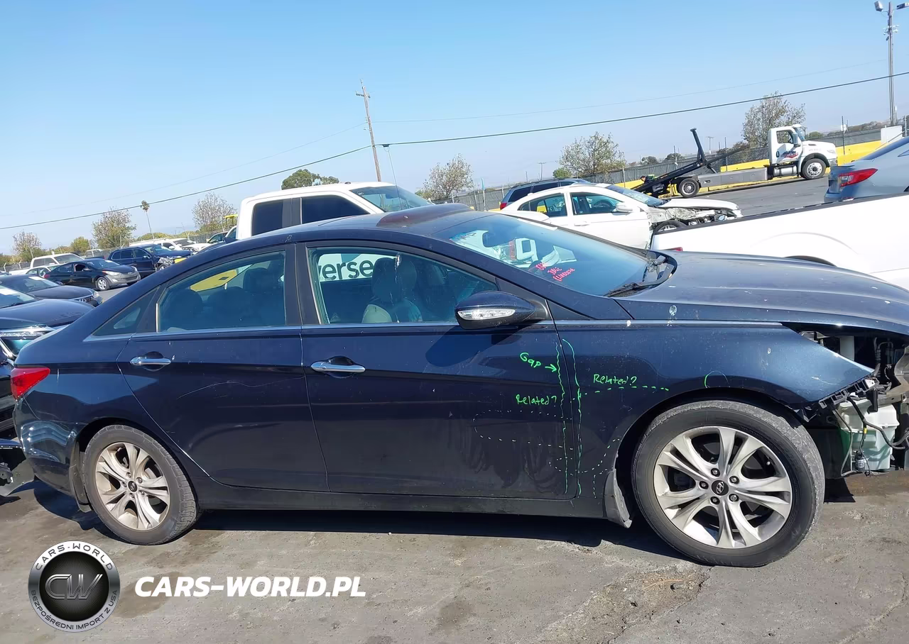 2011 Hyundai Sonata Limited VIN:5NPEC4ACXBH218692 - 14