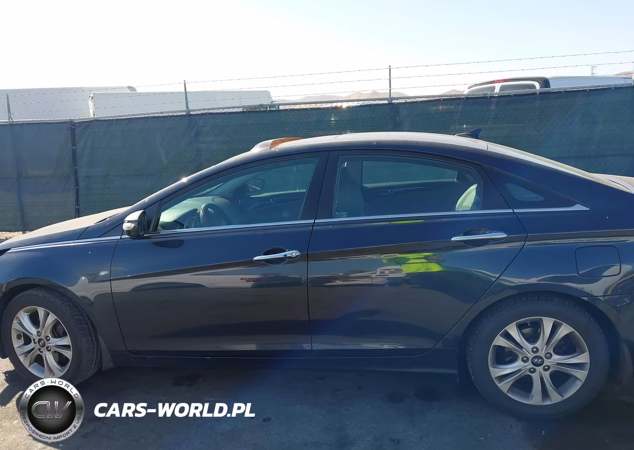 2011 Hyundai Sonata Limited VIN:5NPEC4ACXBH218692 - 15