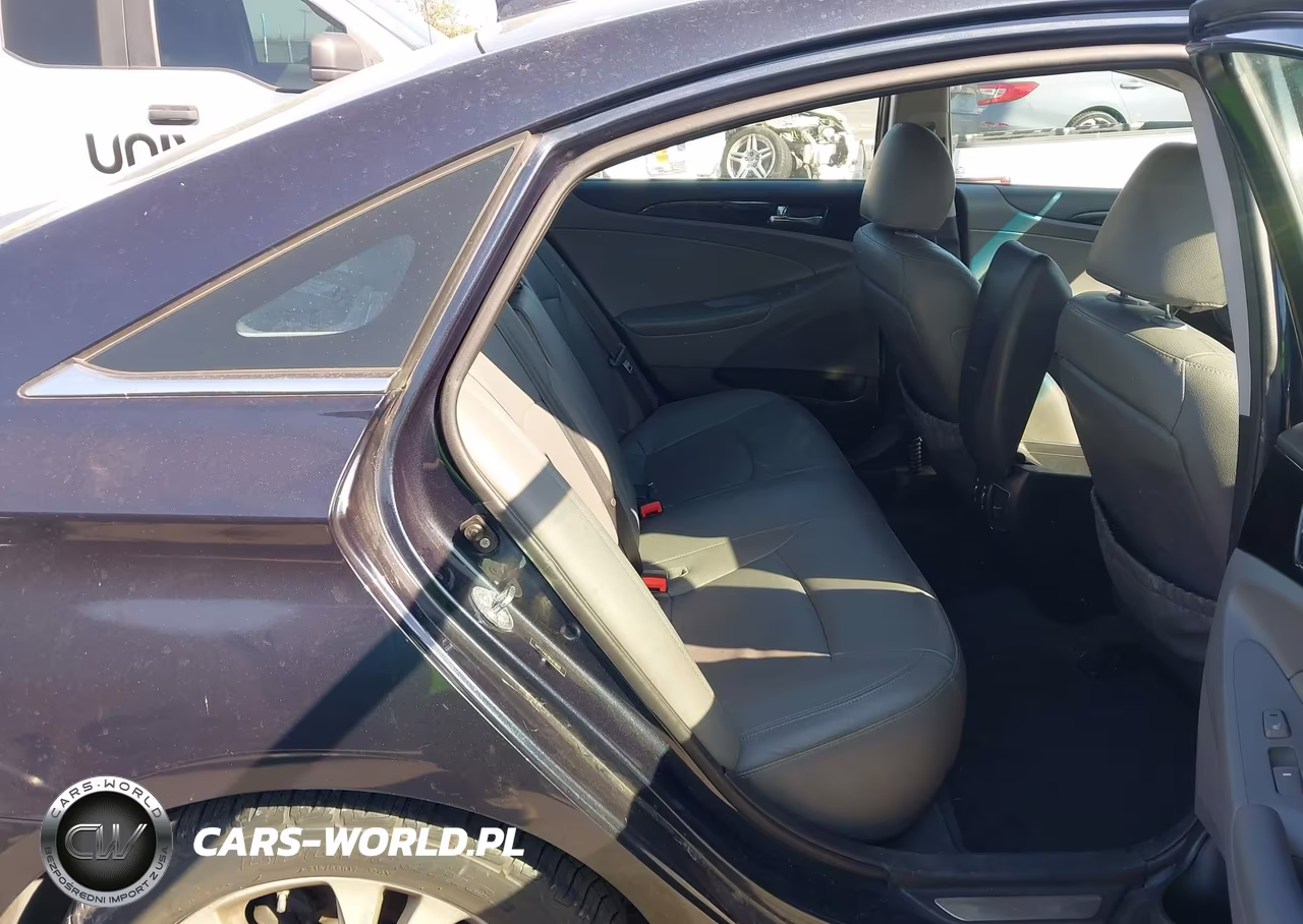 2011 Hyundai Sonata Limited VIN:5NPEC4ACXBH218692 - 8