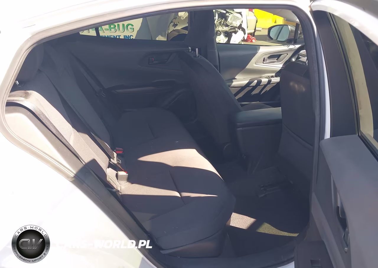 2024 Toyota Prius Le VIN:JTDACAAU3R3029667 - 8